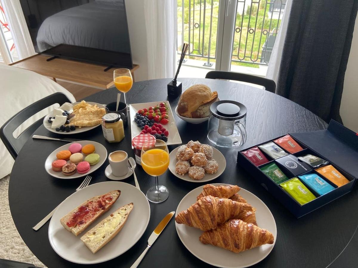 Disneyland Minimalist Lifestyle - 5 Pax Apartment Serris Ngoại thất bức ảnh