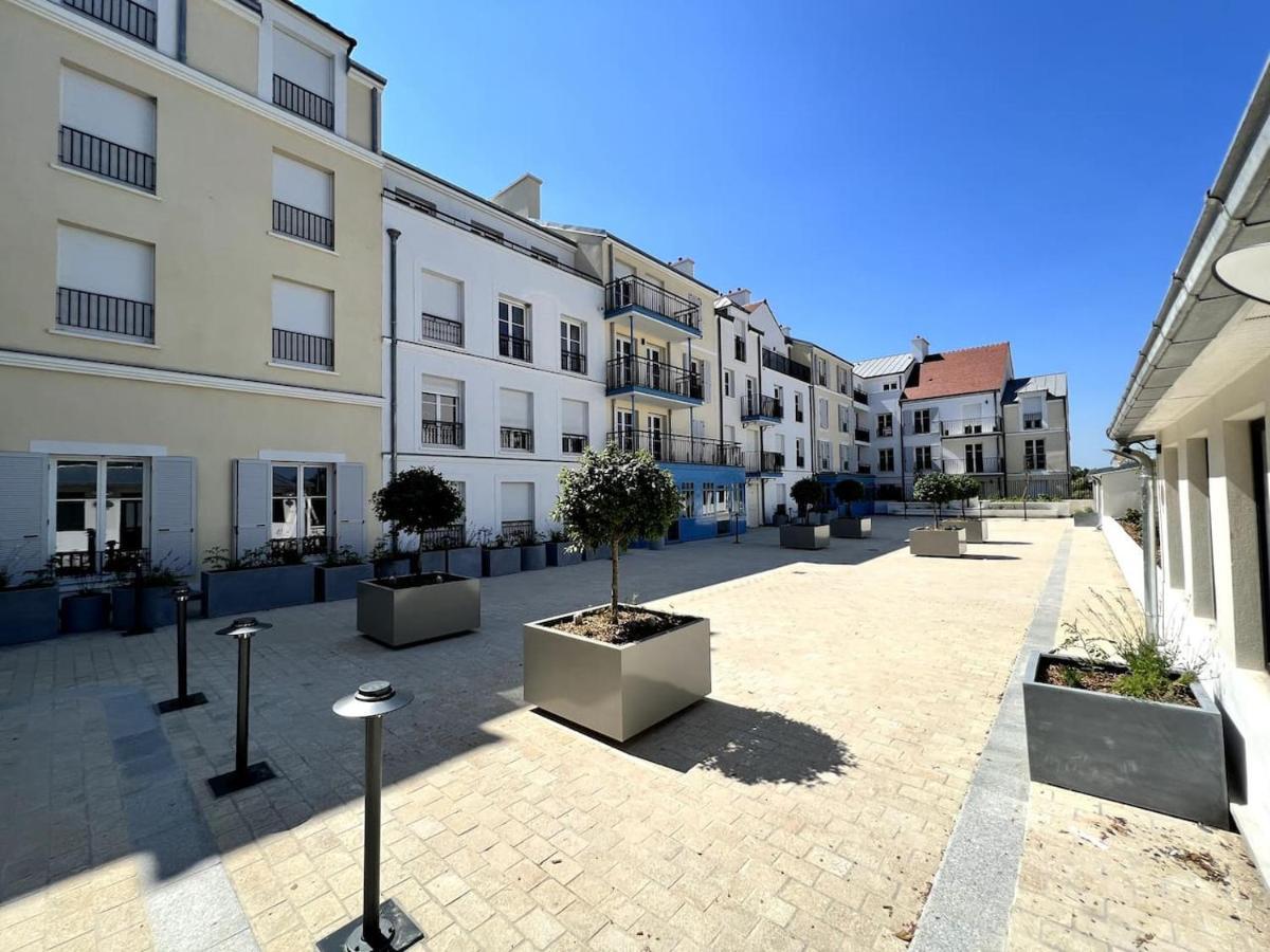 Disneyland Minimalist Lifestyle - 5 Pax Apartment Serris Ngoại thất bức ảnh