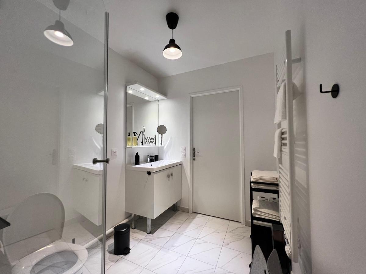 Disneyland Minimalist Lifestyle - 5 Pax Apartment Serris Ngoại thất bức ảnh